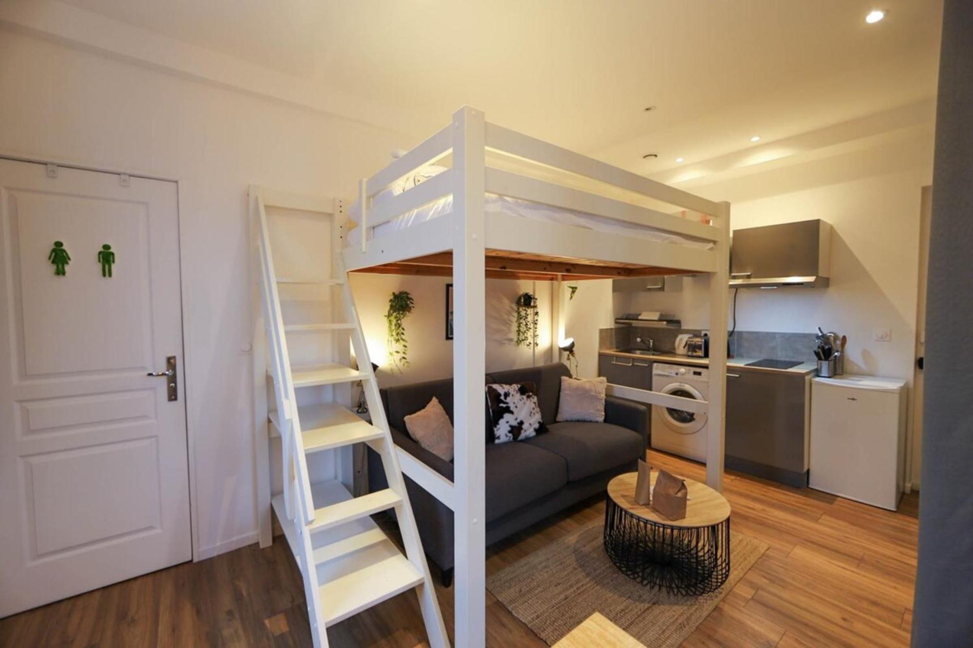 Le Petit Plus - Studio Confortable Avec Parking Lägenhet Annecy Exteriör bild