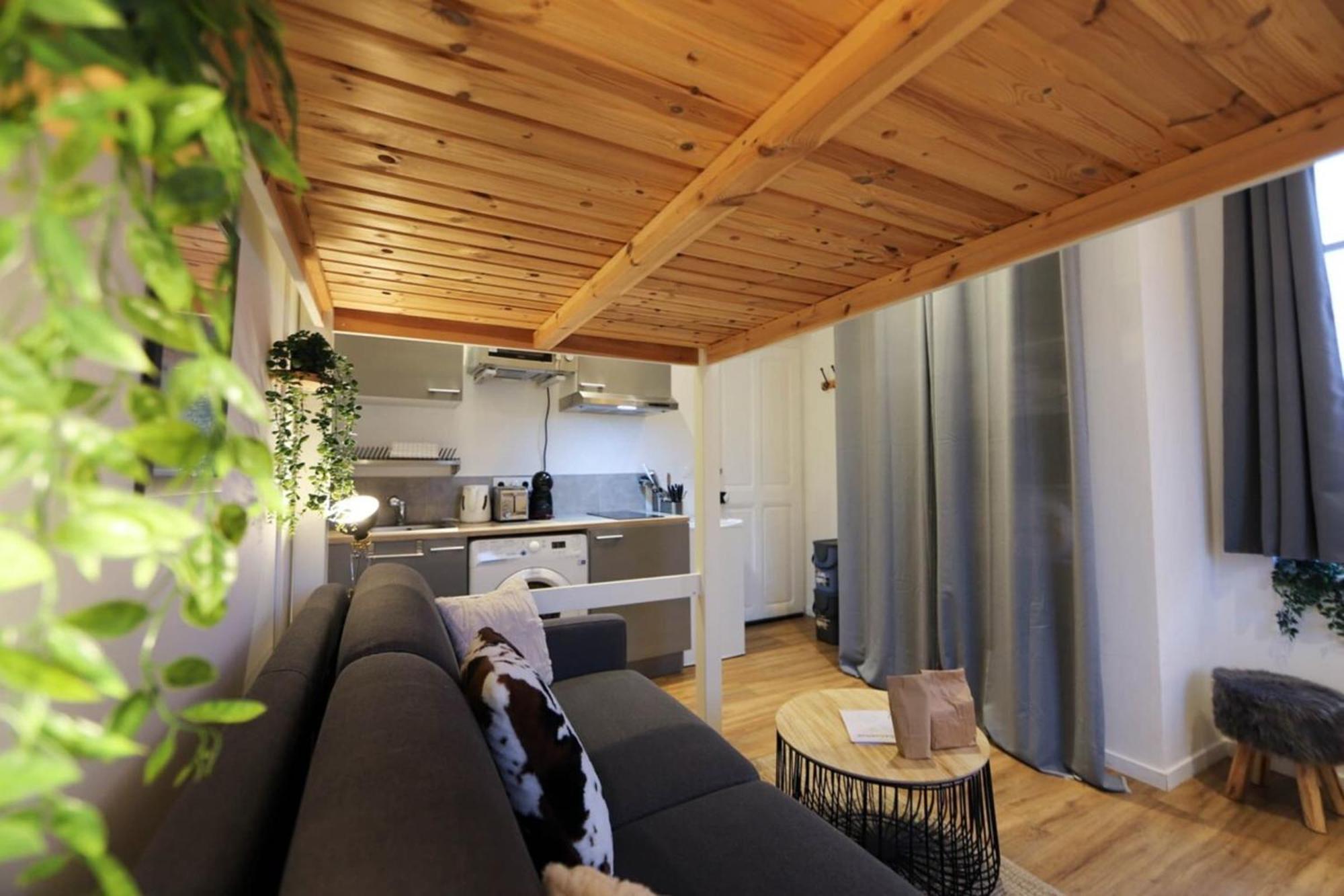 Le Petit Plus - Studio Confortable Avec Parking Lägenhet Annecy Exteriör bild